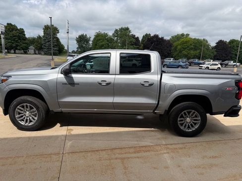 New 2026 Chevrolet Colorado LT w/ LT Convenience Package AWD/4WD image 6