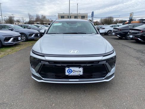 New 2026 Hyundai Sonata SE FWD image 3