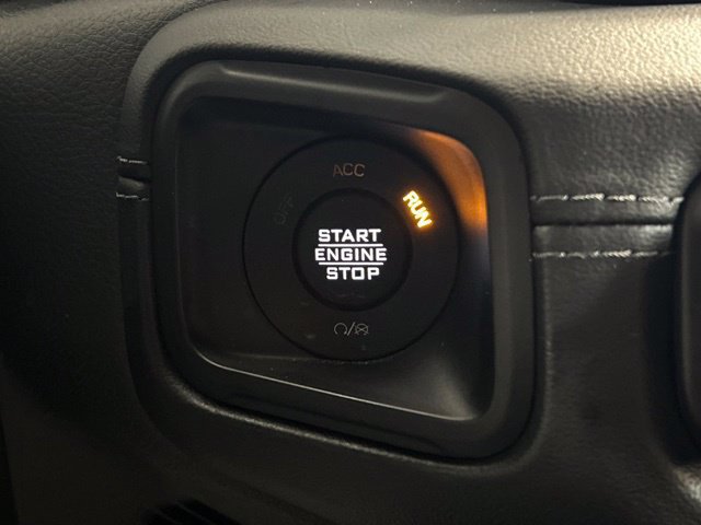 Used 2024 Jeep Wrangler Unlimited Sahara AWD/4WD image 28