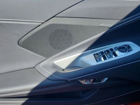 Used 2025 Chevrolet Corvette Stingray Convertible w/ Battery Protection Package RWD image 22