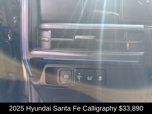 Used 2025 Hyundai Santa Fe Calligraphy image 39