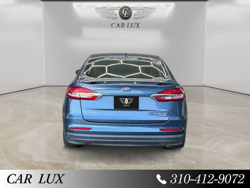 Used 2019 Ford Fusion Titanium FWD image 4