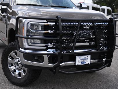 New 2026 Ford F250 Lariat w/ Lariat Premium Package