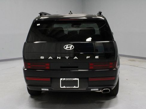 Used 2025 Hyundai Santa Fe SEL FWD image 9