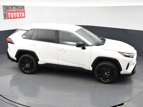 Used 2024 Toyota RAV4 LE image 20