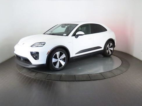 Certified 2024 Porsche Macan 4 Electric AWD/4WD image 1