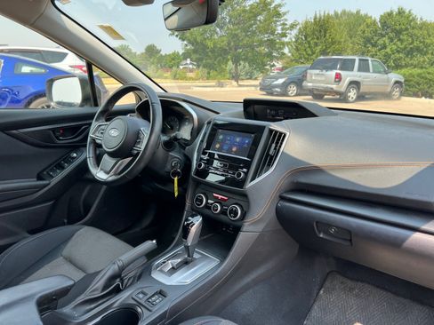 Used 2023 Subaru Crosstrek 2.0i Premium AWD/4WD image 16