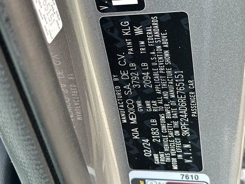 Used 2024 Kia Forte LXS FWD image 32