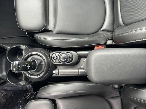 Used 2022 MINI Cooper John Cooper Works FWD image 16