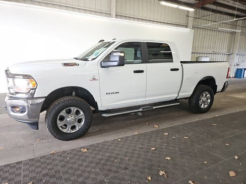 Used 2024 RAM 2500 Big Horn w/ Off Road Package image 1