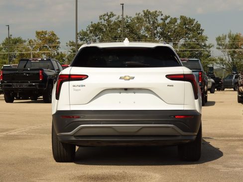 Used 2024 Chevrolet Blazer EV LT AWD/4WD image 6