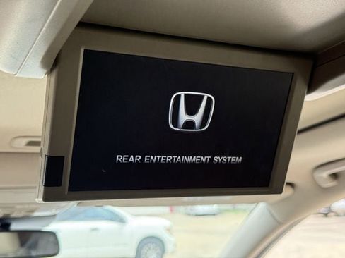 Used 2016 Honda Odyssey Touring image 18