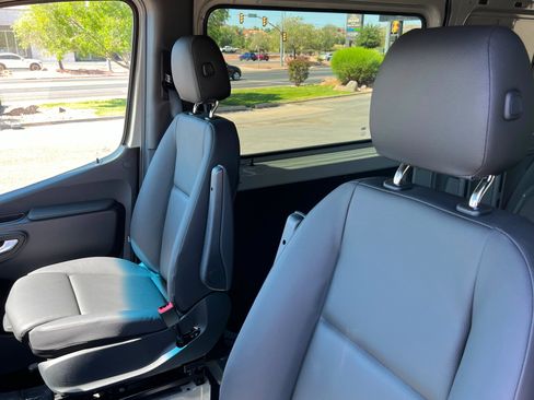 New 2026 Mercedes-Benz Sprinter 2500 image 16