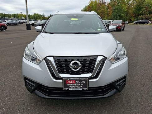 Certified 2020 Nissan Kicks SV image 2