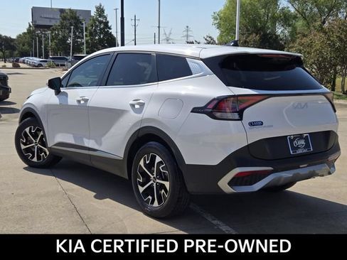 Certified 2023 Kia Sportage EX FWD image 4