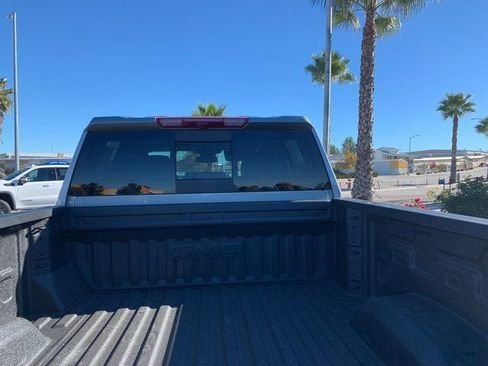 New 2026 GMC Sierra 2500 SLT w/ SLT Premium Package image 7