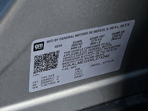 Used 2024 GMC Terrain SLE image 26