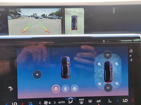 New 2026 Lincoln Nautilus Reserve AWD/4WD image 21
