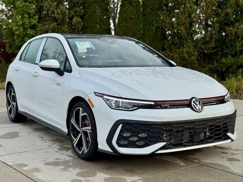 New 2025 Volkswagen GTI SE image 1