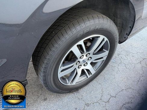 Used 2024 Ford Expedition Limited image 23