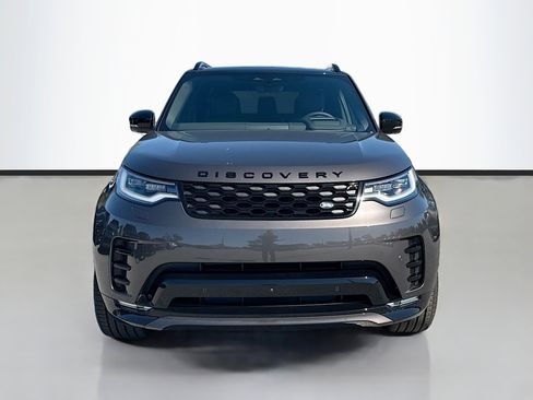 New 2026 Land Rover Discovery Dynamic SE image 8