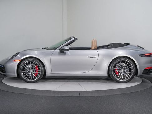 Used 2023 Porsche 911 Carrera 4S AWD/4WD image 6