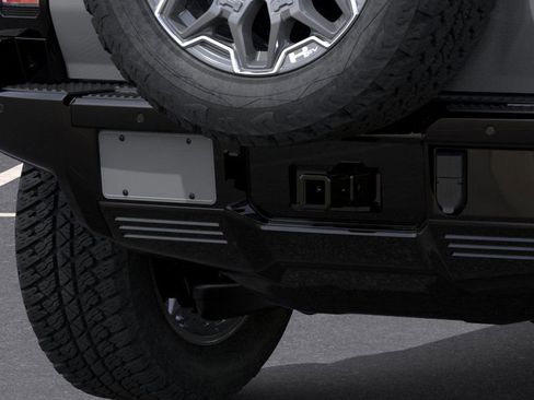 New 2026 GMC Hummer EV SUV image 16