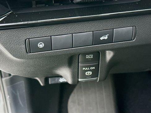 New 2026 Nissan Murano SL image 14