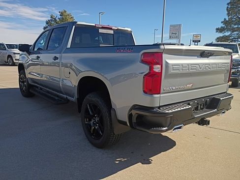 New 2026 Chevrolet Silverado 1500 LT Trail Boss w/ LT Trail Boss Premium Package AWD/4WD image 4