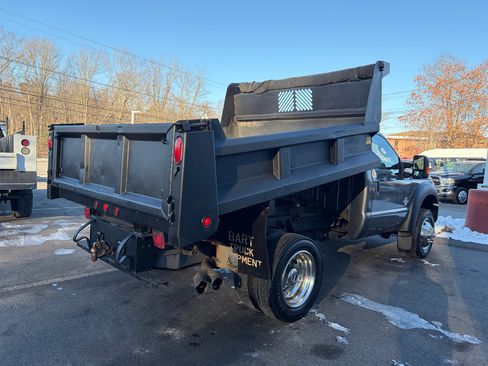 Used 2011 Ford F550 4x4 Regular Cab Super Duty w/ Payload Upgrade Pkg image 7