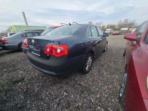 Used 2007 Volkswagen Jetta 2.5 image 4