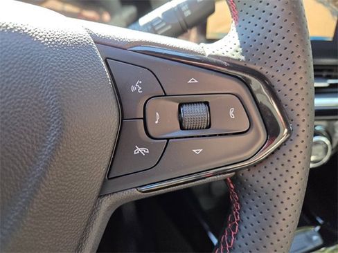 New 2026 Chevrolet Trax RS w/ Driver Confidence Package image 31