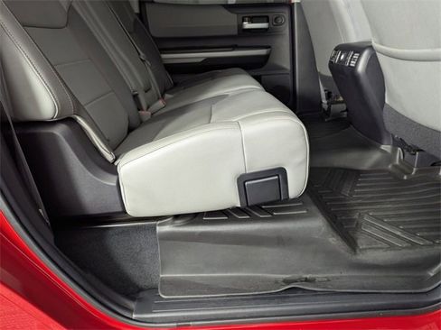 Used 2021 Toyota Tundra Limited w/ Limited Premium Package image 34