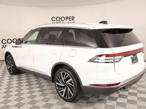 Used 2026 Lincoln Aviator Reserve AWD/4WD image 24