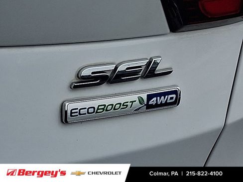 Used 2019 Ford Escape SEL AWD/4WD image 36