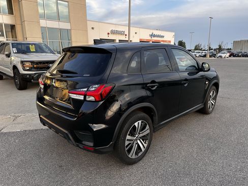 Used 2024 Mitsubishi Outlander Sport ES AWD/4WD image 5