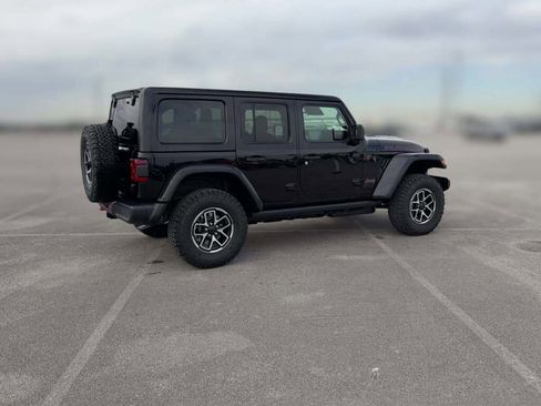 New 2026 Jeep Wrangler Unlimited Rubicon image 13