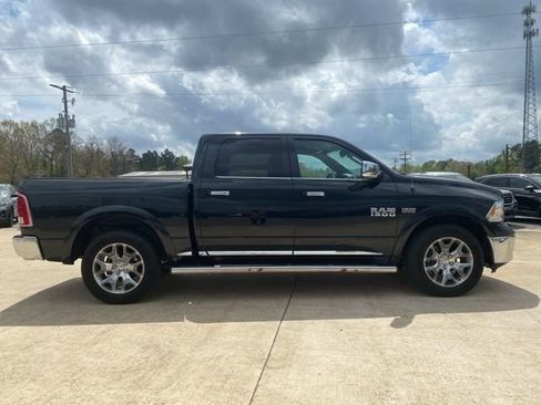 Used 2017 RAM 1500 Limited image 4
