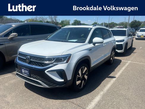 Used 2023 Volkswagen Taos SEL AWD/4WD image 1