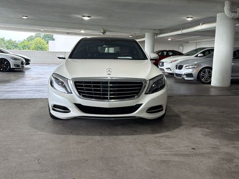 Used 2015 Mercedes-Benz S 550 Sedan image 3