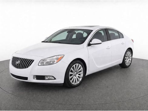 Used 2011 Buick Regal CXL w/ RL2 Preferred Equipment Group FWD image 1