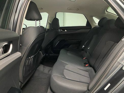 Used 2022 Kia K5 LXS image 11