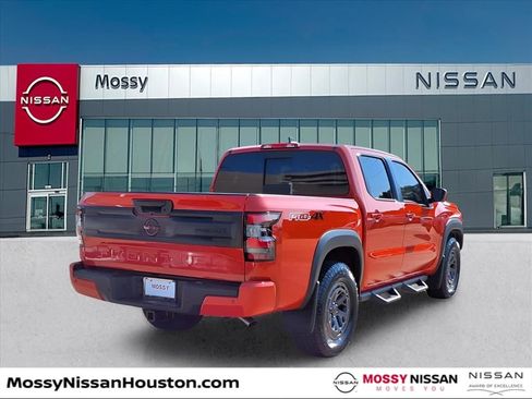 New 2026 Nissan Frontier PRO-4X w/ Pro-4x Convenience Package image 2
