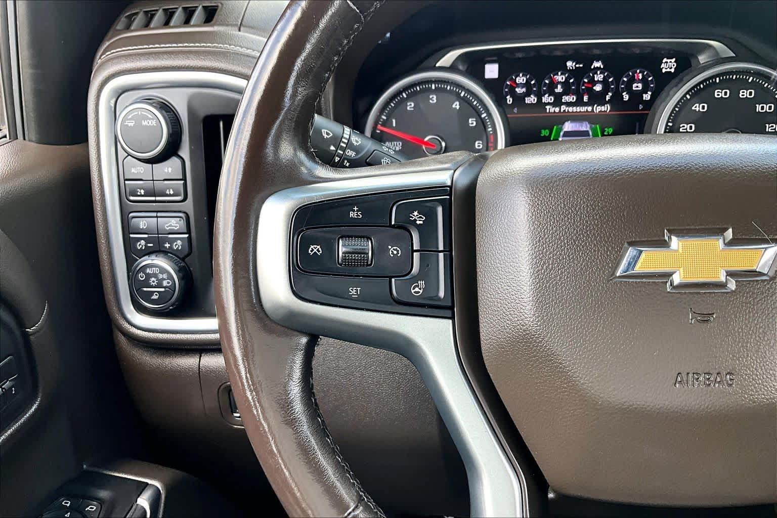 Used 2020 Chevrolet Silverado 1500 LTZ w/ LTZ Premium Package AWD/4WD image 24