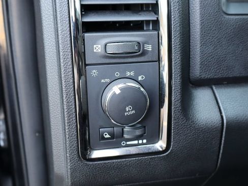 Used 2018 RAM 1500 Sport w/ Convenience Group AWD/4WD image 15