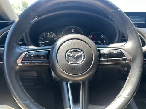 Used 2024 MAZDA MAZDA3 s FWD image 18