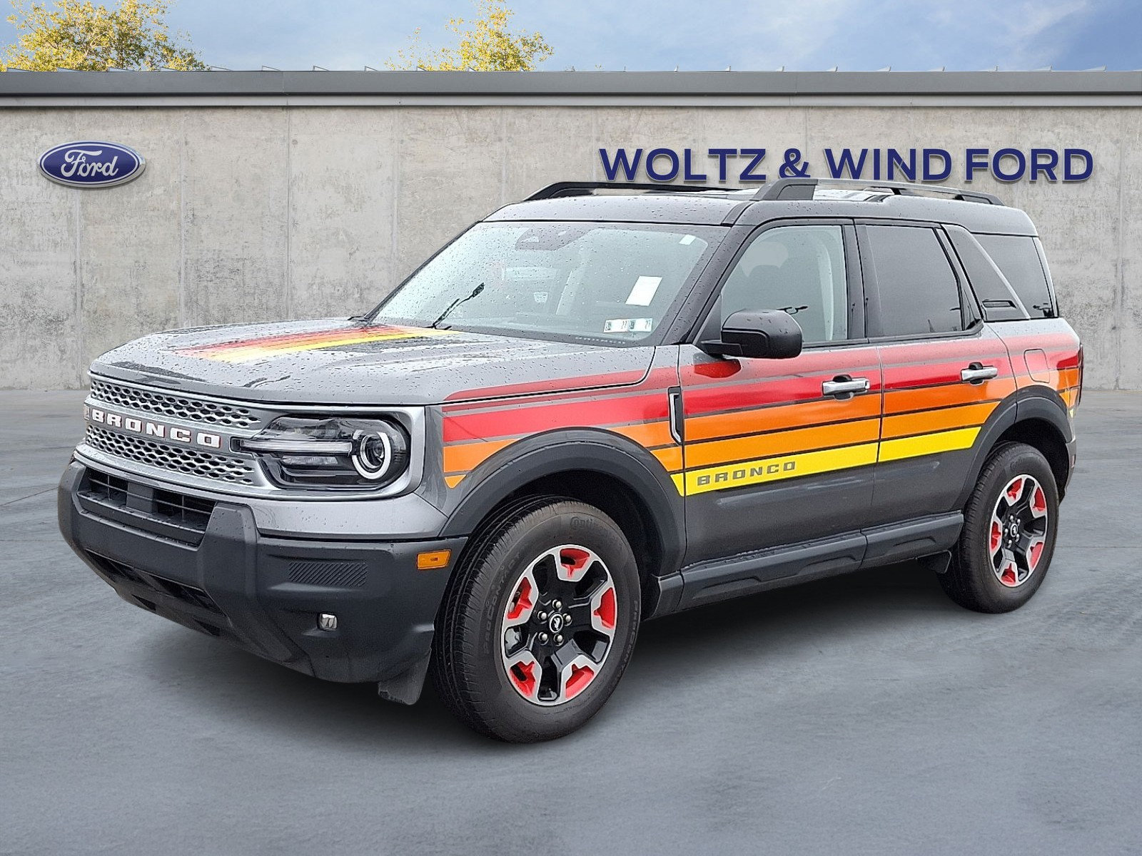 Certified 2025 Ford Bronco Sport Free Wheeling w/ Convenience Package AWD/4WD image 3