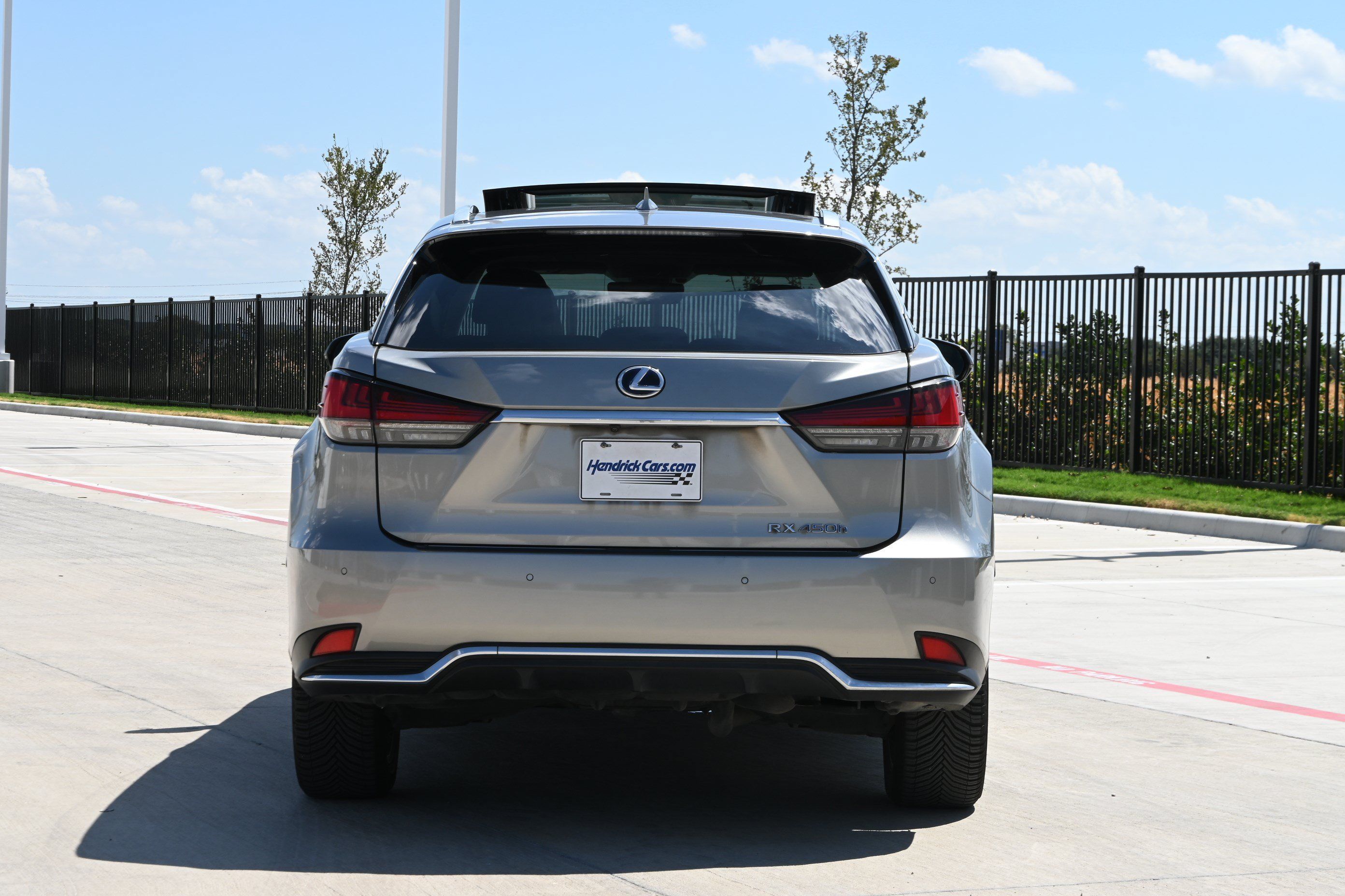 Used 2021 Lexus RX 450h AWD w/ Luxury Package image 8