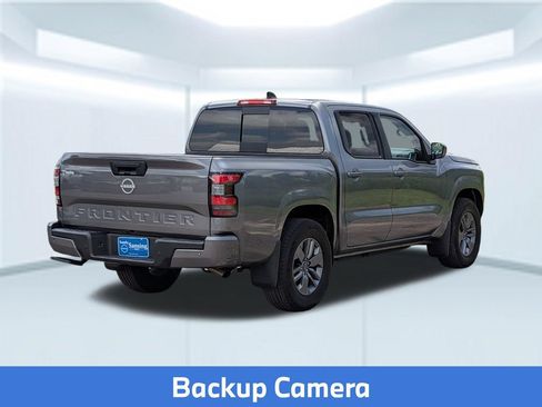 Certified 2025 Nissan Frontier SV RWD image 7
