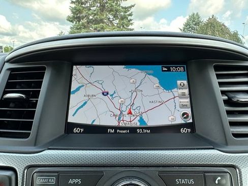 Used 2020 Nissan Pathfinder SL AWD/4WD image 35